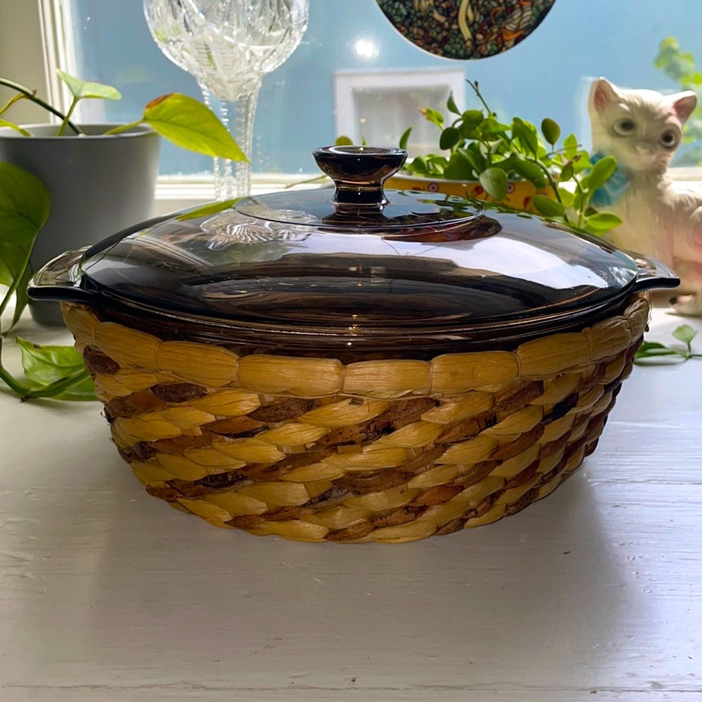 Vintage Anchor Hocking Ovenware Lidded Casserole IN BOX